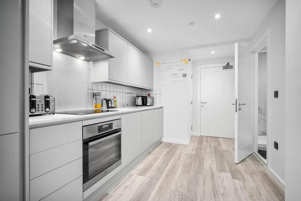 Stylish 2 Bedroom Apartment Close To Everything Birmingham Exterior foto